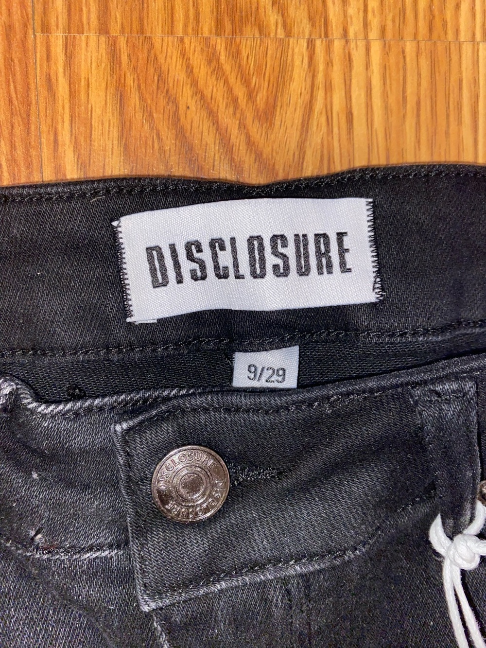 NWT | Disclosure Low Rise Bootcut Black Women’s Jeans | Size 9/29 - Picture 6 of 9